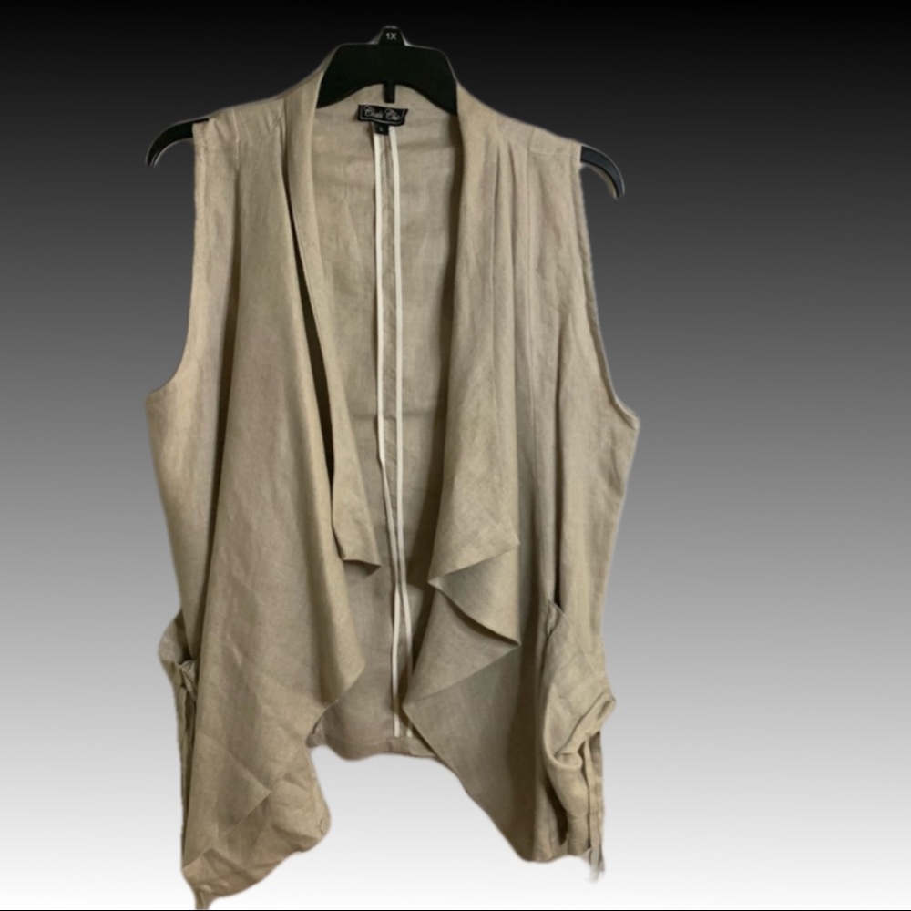 Chabi Chic Open front Linen vest